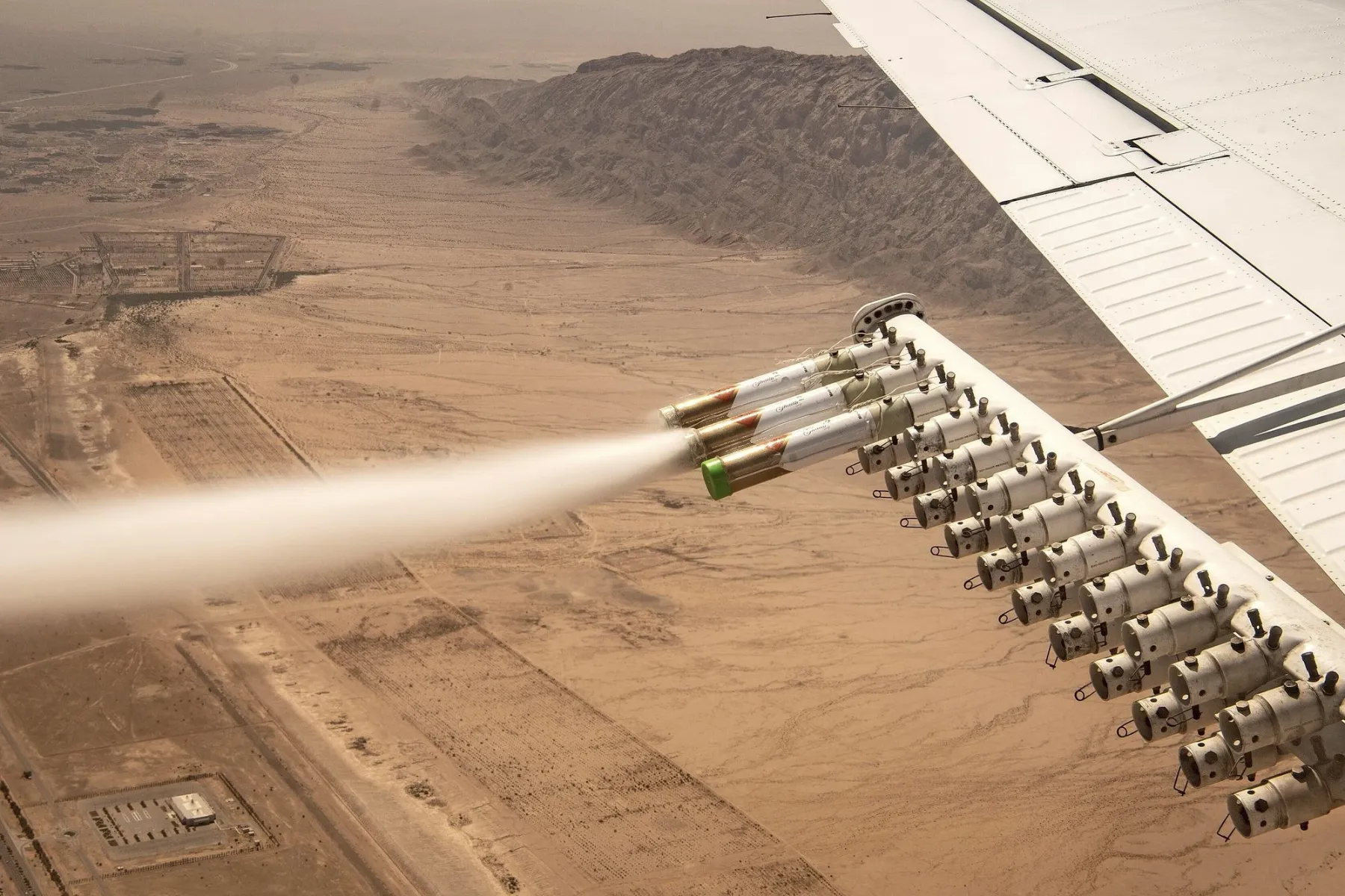 Wettermodifikation / Recherche / Cloud Seeding (UAE)